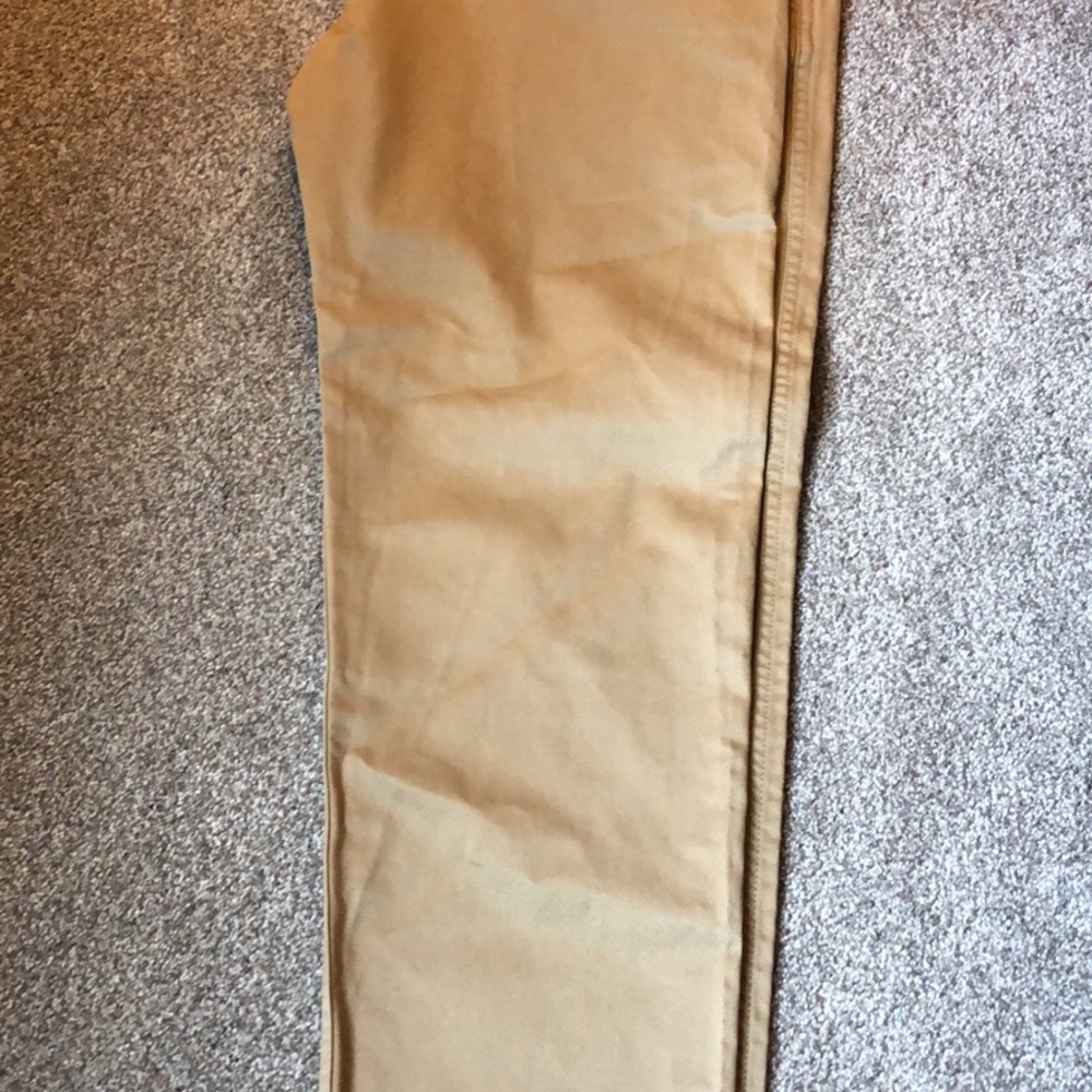 Men’s Levi’s 516 Button Fly Chinos